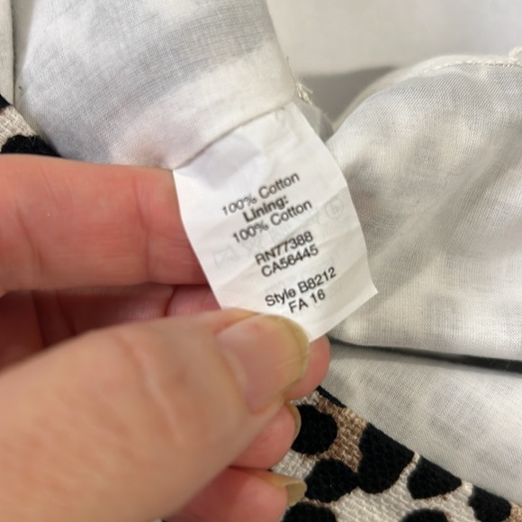 J. Crew Leopard print 100% cotton pencil skirt size 4P - Picture 9 of 9